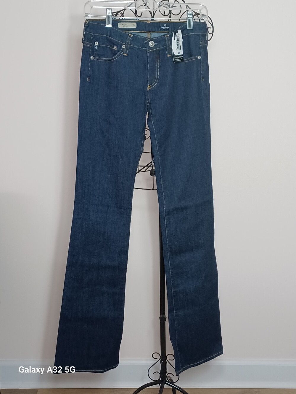 AG Adriano Goldschmied The Stilt Cigarette Leg Jeans- Size 26R